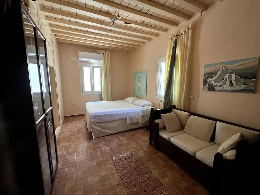 Cozy Retreat With Unbeatable Sunset Views In Mykonos Appartement Mykonos Town Griekenland